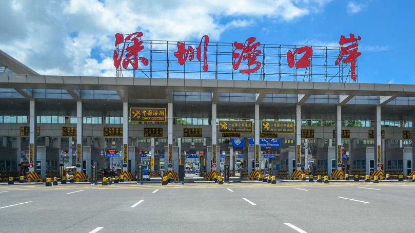 Shenzhen Bay Port has 24-hour customs clearance during the Spring Festival! Attached is a guide for