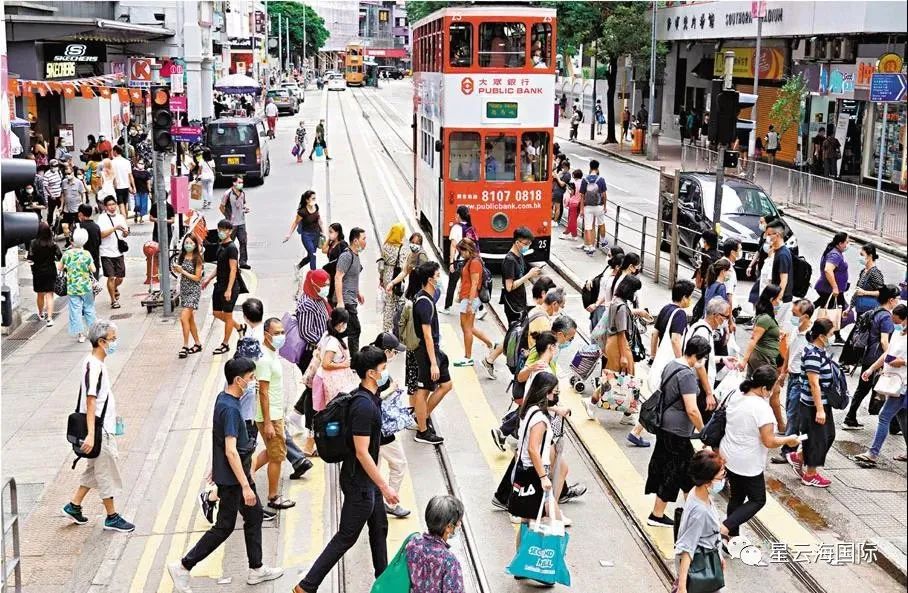 防疫鬆綁、政府再派錢，香港又傳好消息
