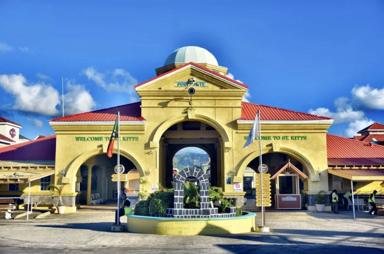 希臘商改住正式落地