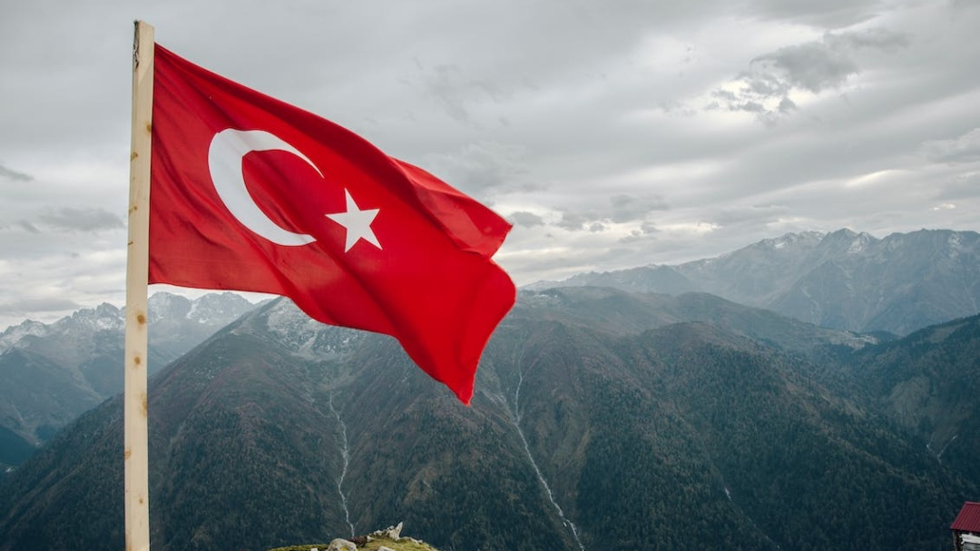 One article reveals the 5 major advantages of Turkish identity!