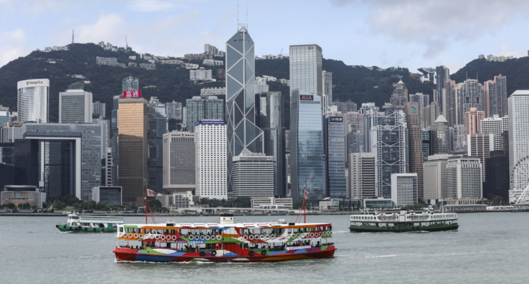 How to choose a major when studying in Hong Kong? The latest report helps you find the answer!